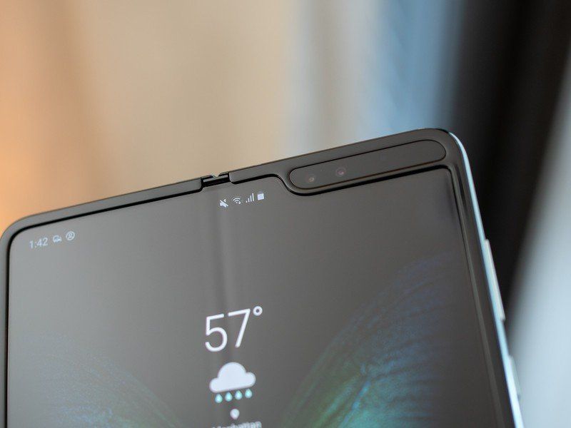 Galaxy Fold display notch