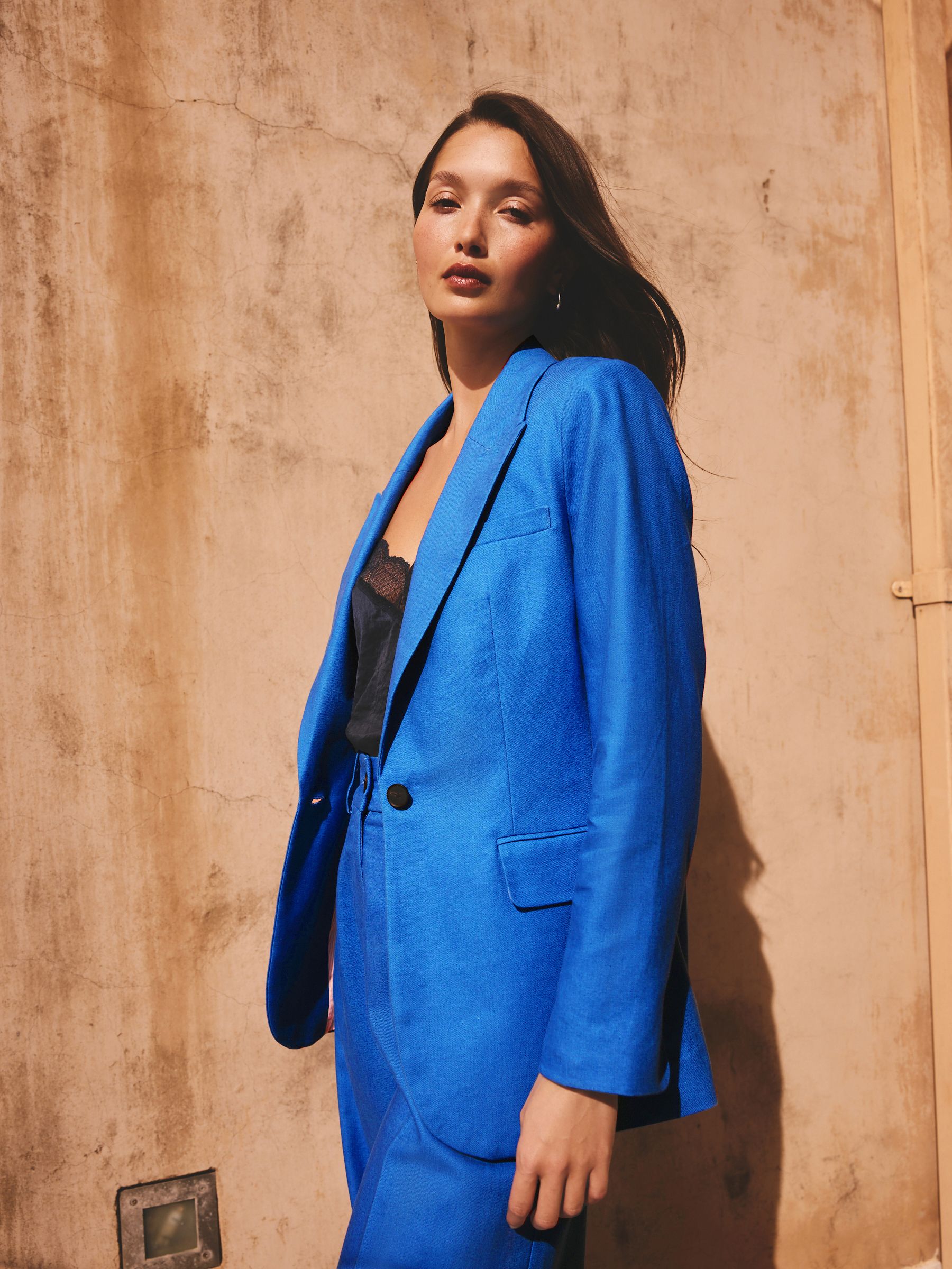 Cobalt Blue Linen Rich Single Breasted Blazer - Size Us 2