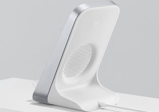 OnePlus 8 Pro wireless charger