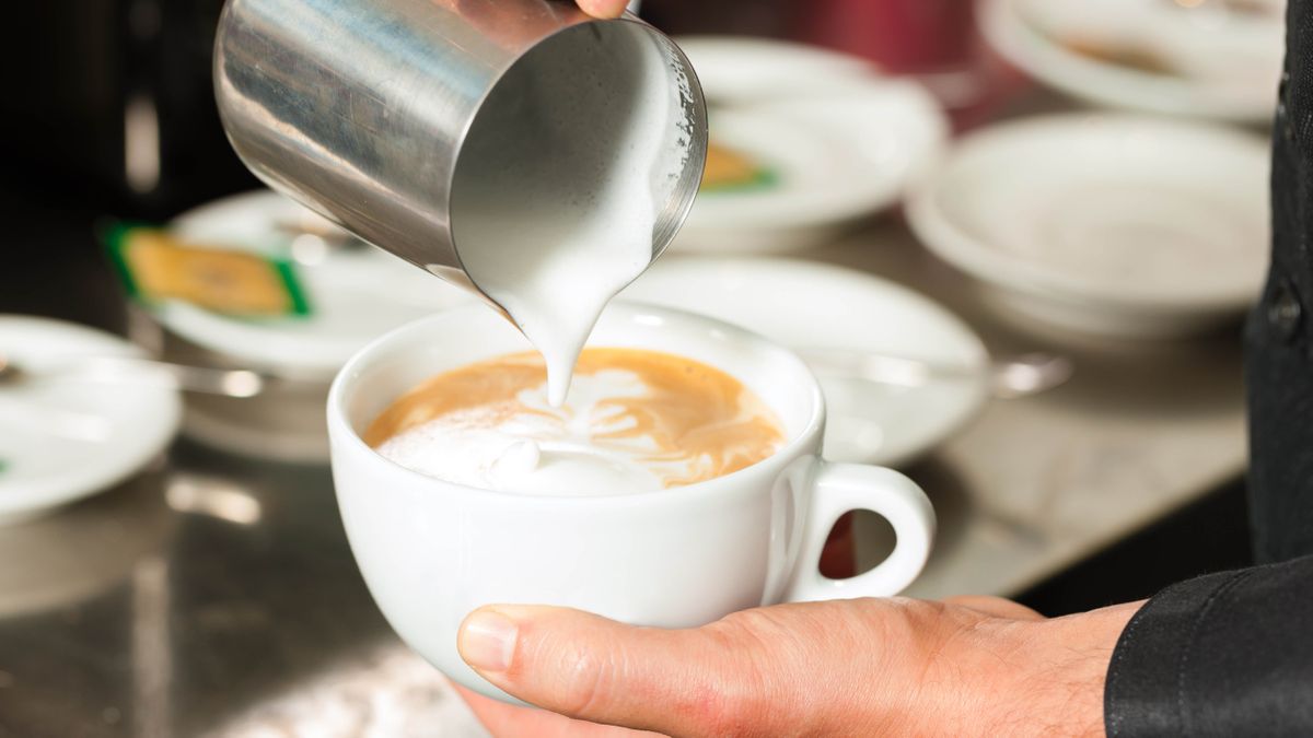 5 ways to froth milk without a milk frother