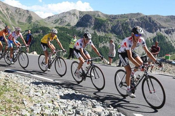 Andy Schleck set a vicious tempo for his brother and Carlos Sastre.