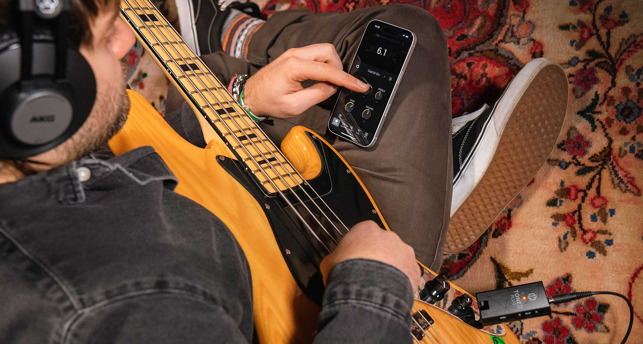 IK Multimedia Tonex Plug: the new headphones amp is fully compatible with the brand's state-of-the-art modelling platform, giving players the opportunity to play anywhere, anytime, and access thousands of different tones while doing so.