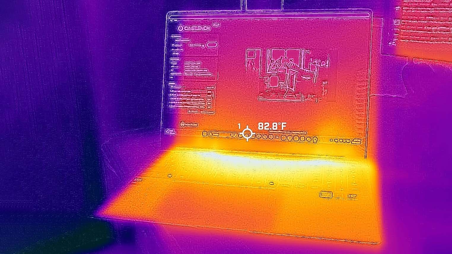 Thermal image of the Samsung Galaxy Book5 Pro on a desk.