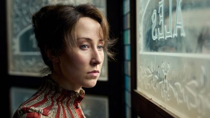 Erin Doherty as Mary Carr in A Thousand Blows season 2