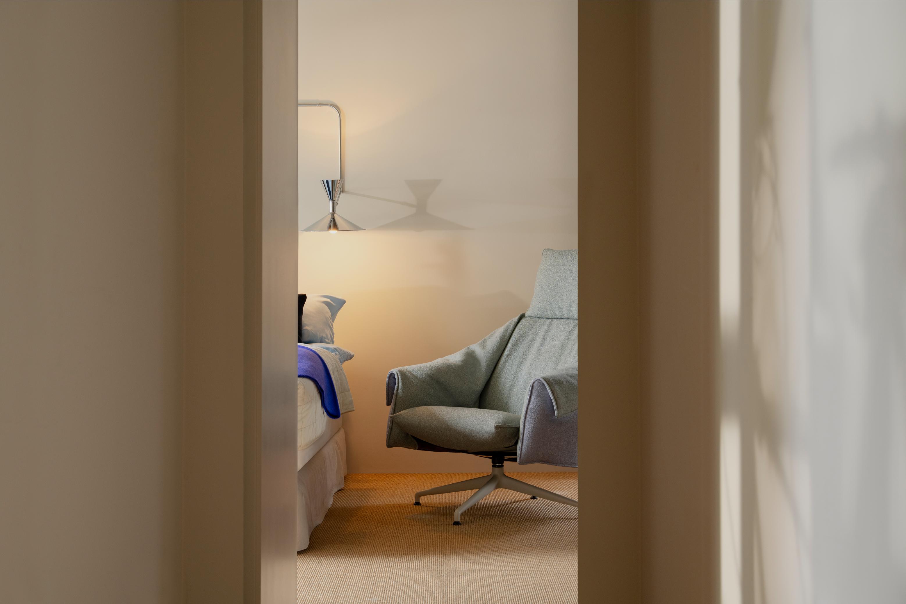 Bascule chair by Studio &amp;OElig; for Vitra