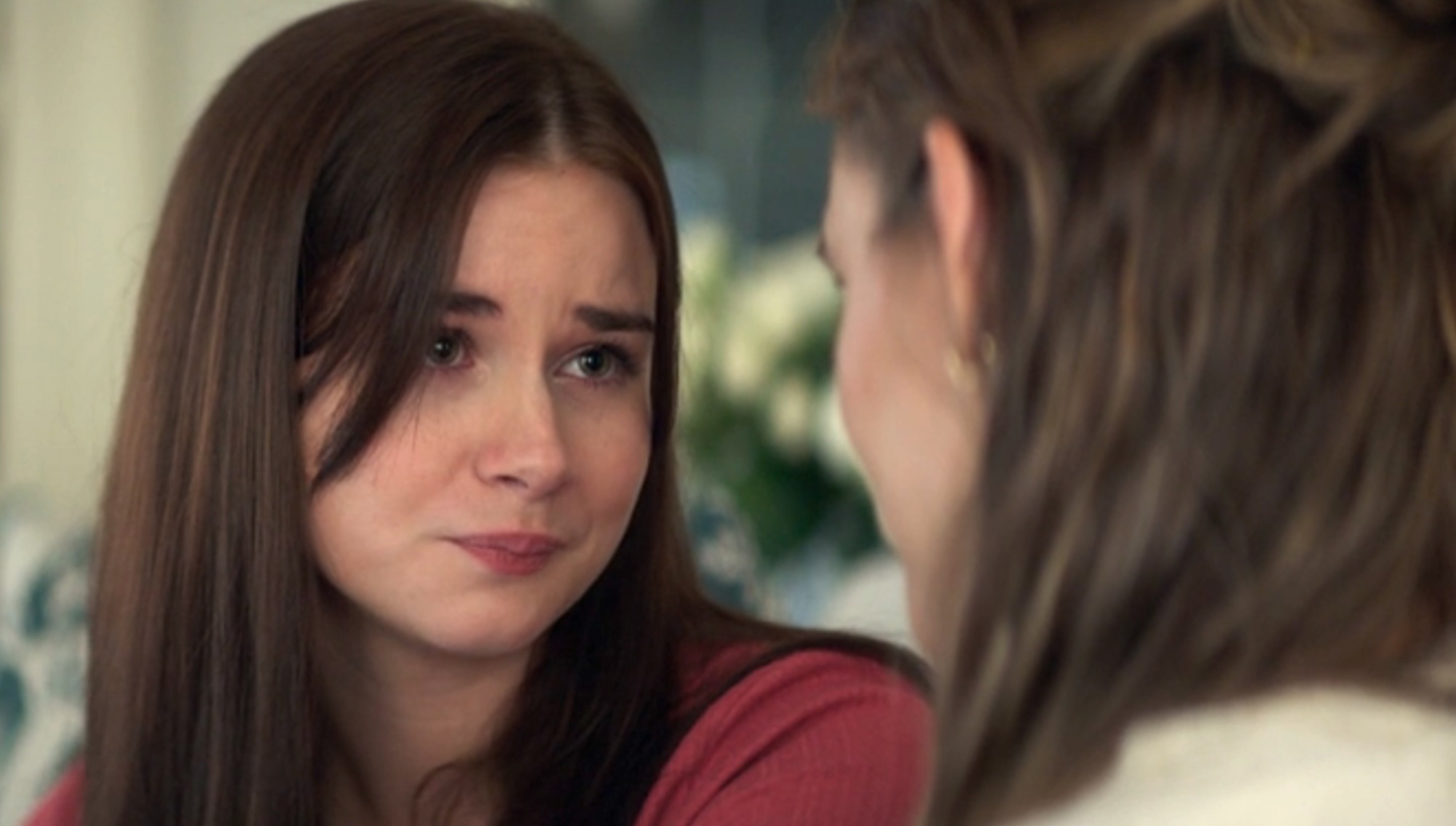 Hollis looking tearfully at her mom in The Five Star Weekend