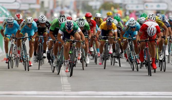 Niccolo Bonifazio (Lampre-Merida) launches his sprint at the Tour of Hainan.
