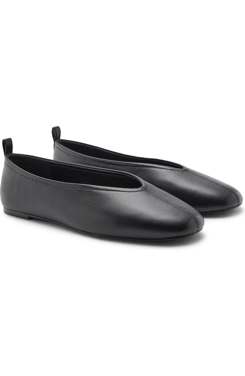 Ballet Flat