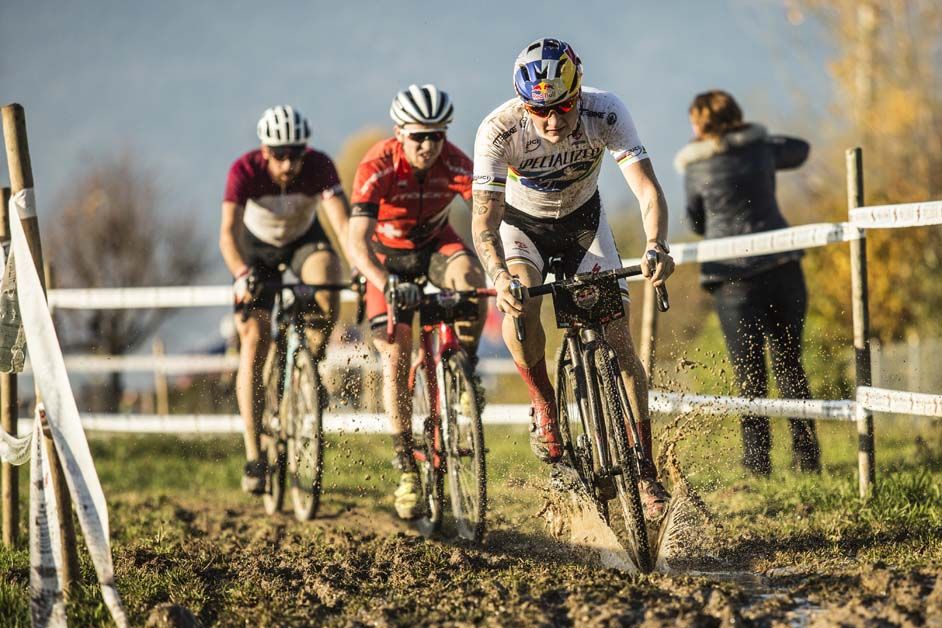 Simon Andreassen leads a small group