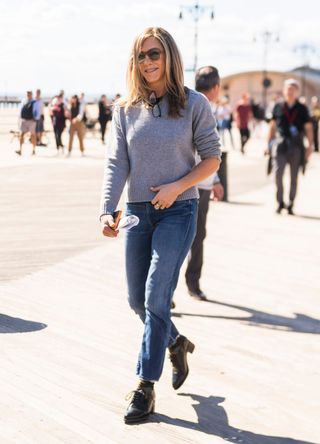 32 times Jennifer Aniston made jeans and a t shirt look super stylish Woman Home