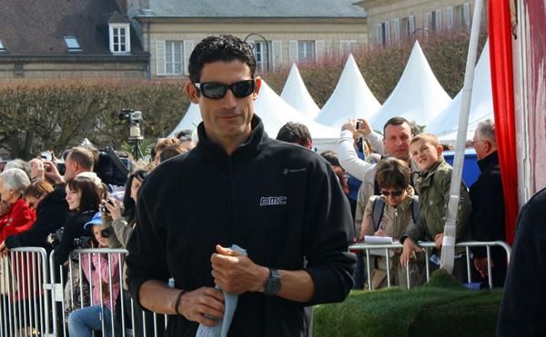 George Hincapie (BMC) will have five spare bikes for tomorrow's race