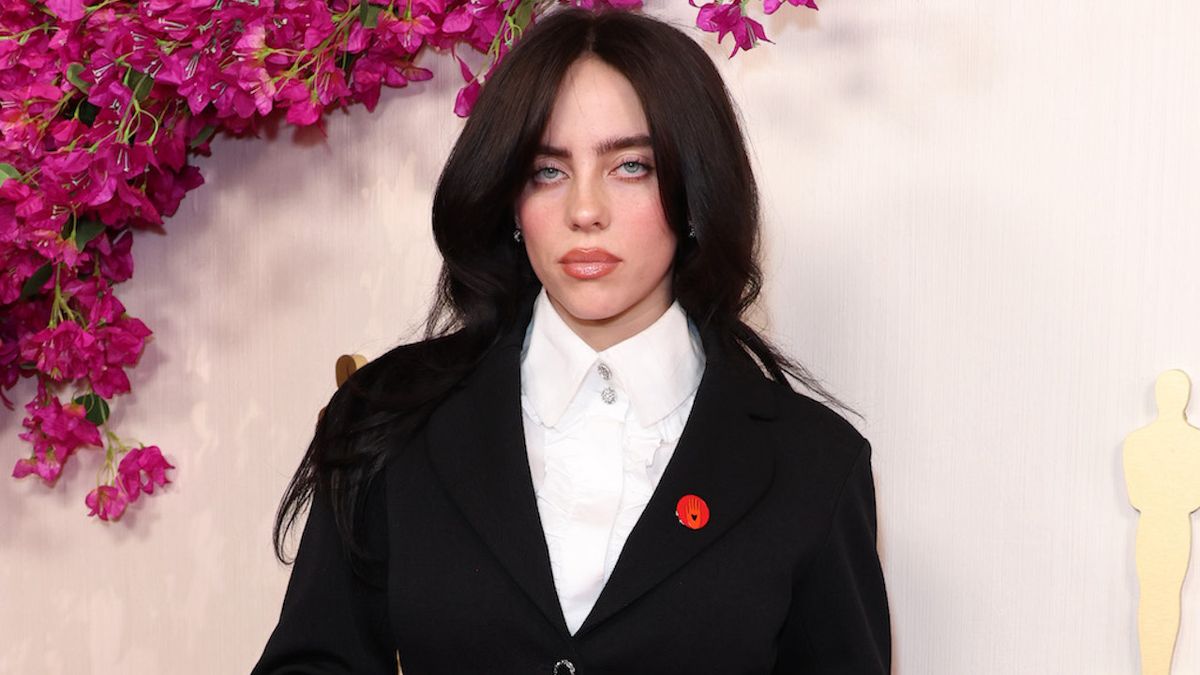 10 Billie Eilish Red Carpet Looks That Challenged Norms For Women Fashion