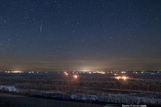 2013 Geminid Meteor and Comet Lovejoy Seen in Missouri