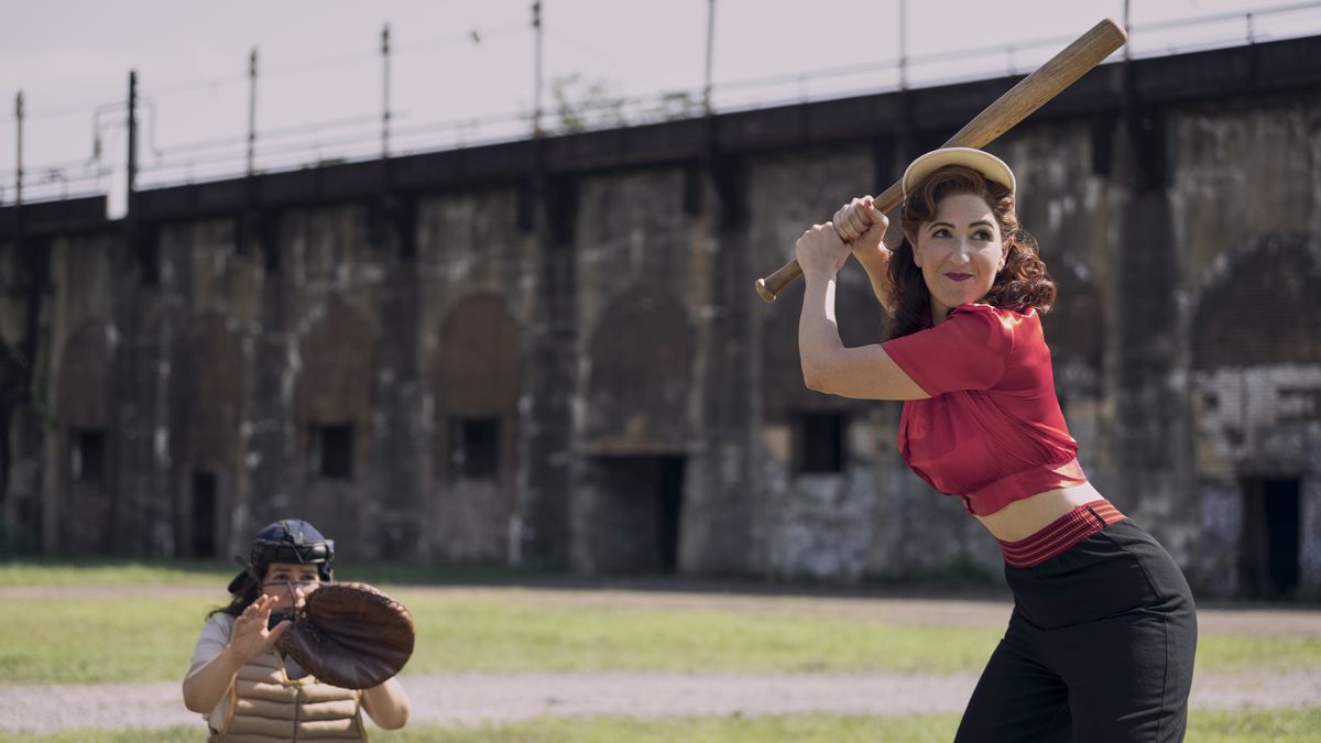 D&#039;Arcy Carden in A League of Their Own