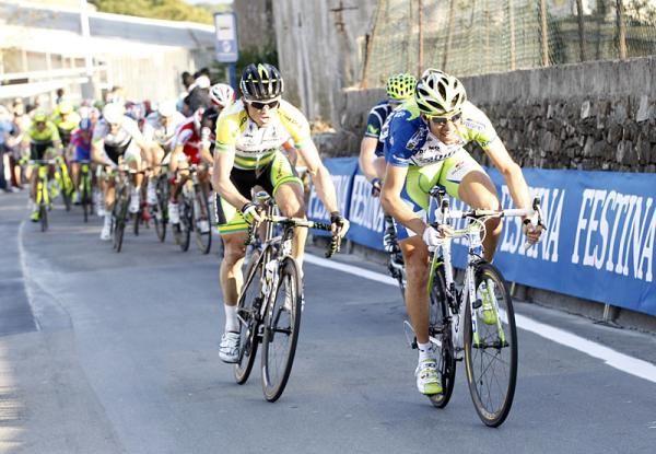 Vicenzo Nibali and Simon Gerrans