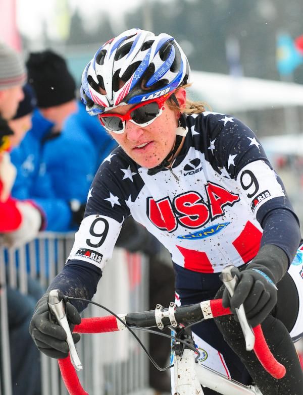 Young Amy Dombroski (USA) moved up and held 14th place