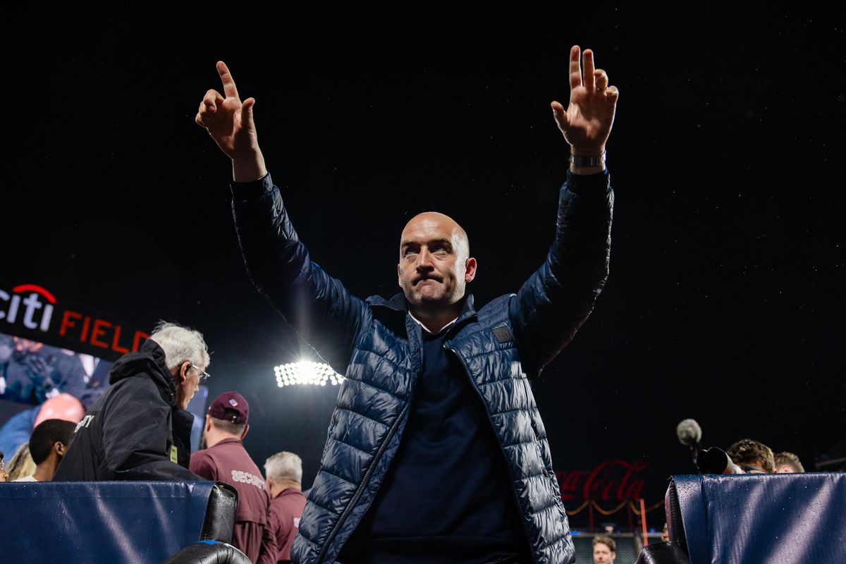 New York City FC head coach Nick Cushing thanks the fans as he leaves the pitch