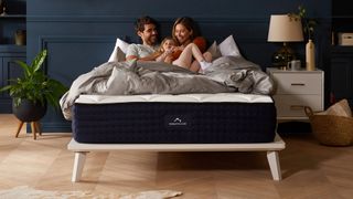 DreamCloud Luxury Hybrid UK mattress