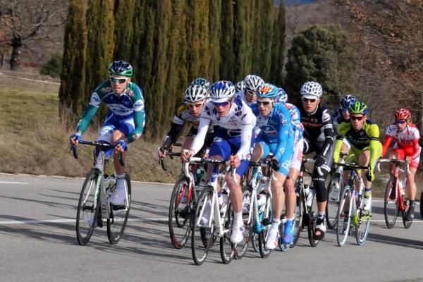 Try as they may, the early breakaway couldn't get a decisive advantage over the peloton