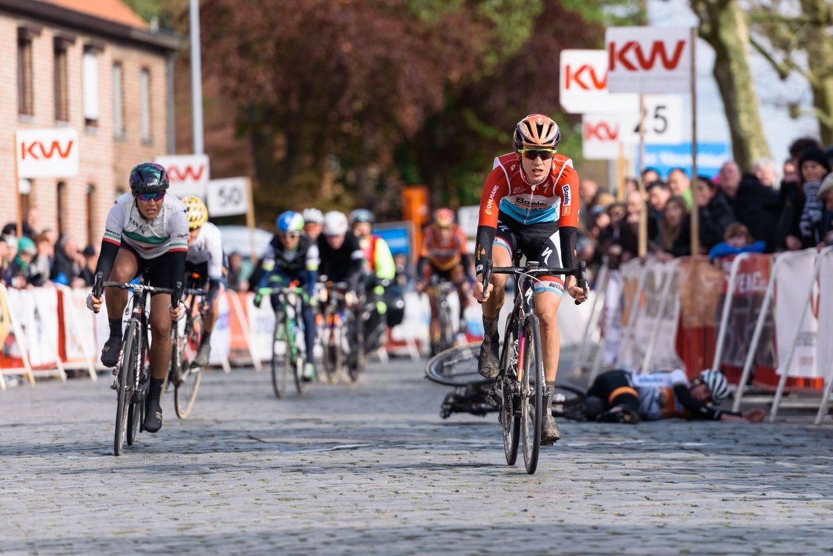 No celebration for Christine Majerus (Boels-Dolmans) after Vos' crash