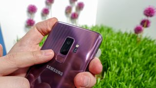 Lilac Purple er den nye smarte farve på dette års Galaxy-telefoner.