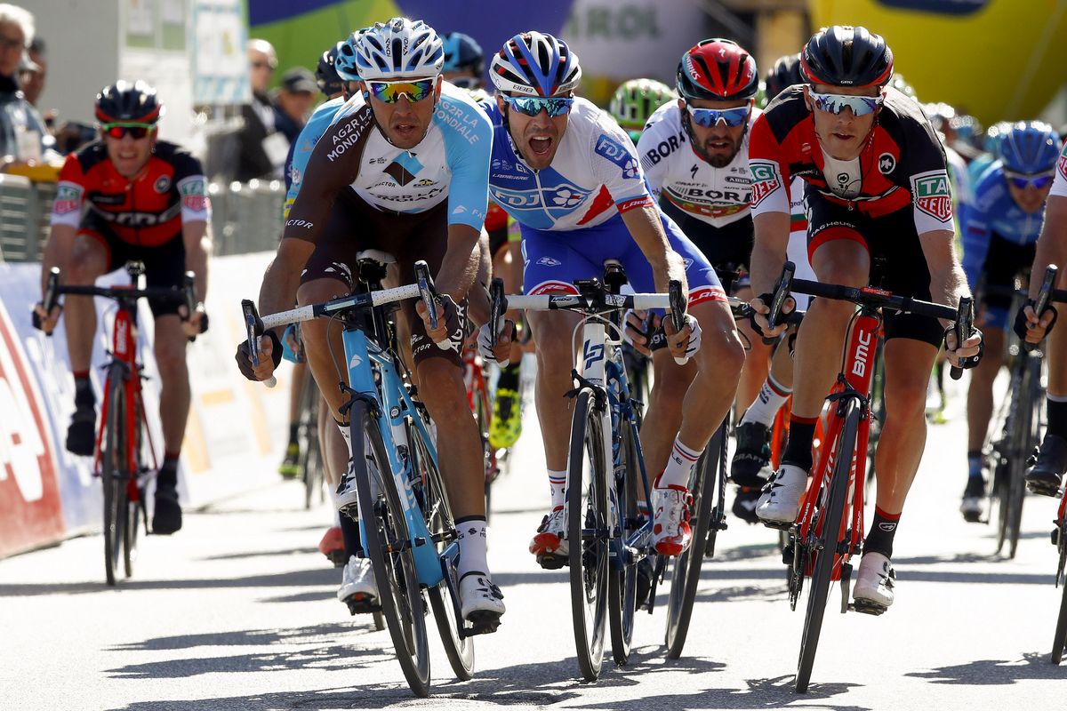 Matteo Montaguti (AG2R La Mondiale) edges out Thibaut Pinot (FDJ) in the sprint