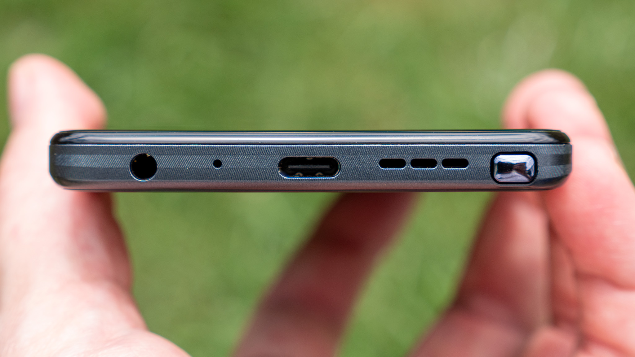 TCL Stylus 5G bottom ports