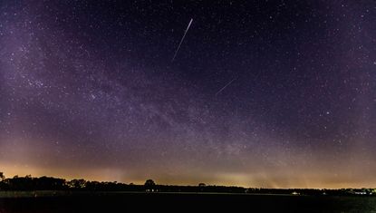 astronomy events: meteor shower
