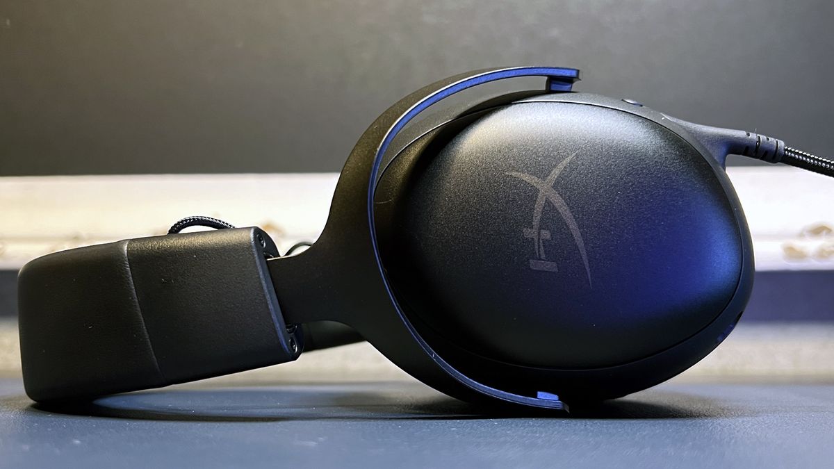 HyperX Cloud III