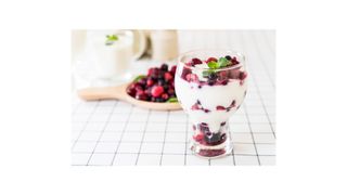 A berry sundae