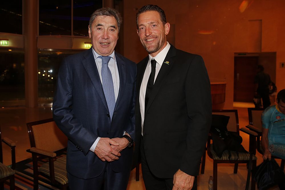 Eddy Merckx with Astana director Stefano Zanini