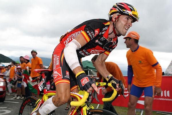 Spain's Alejandro Valverde (Caisse d'Epargne) will need a big turn of events to get back in the general classification race.