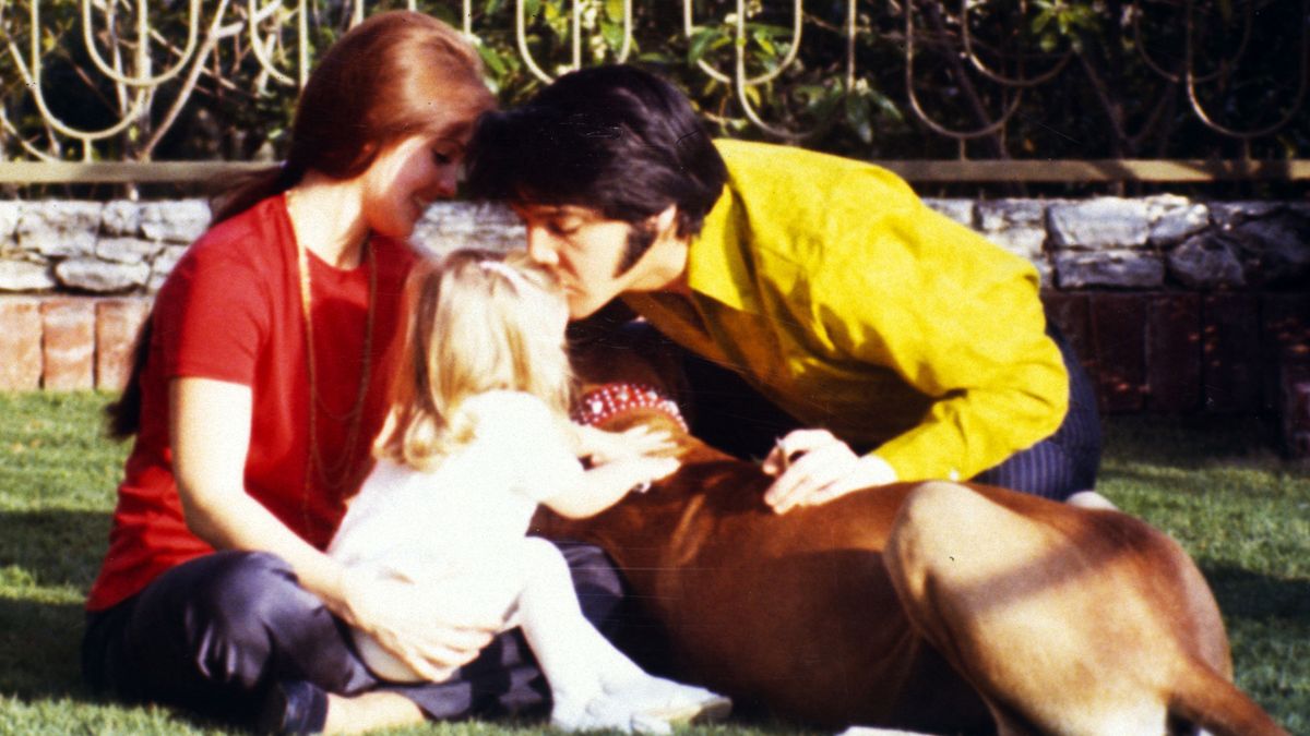 Priscilla Presley, Lisa Marie Presley &amp; Elvis Presley