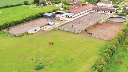 Cottagers Plot Riding School, Laceby, Lincolnshire
