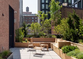 planted terrace at David Zwirner office