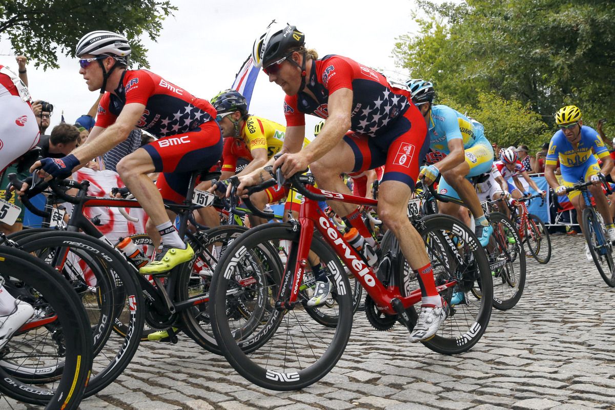 Tyler Farrar (USA) in the bunch