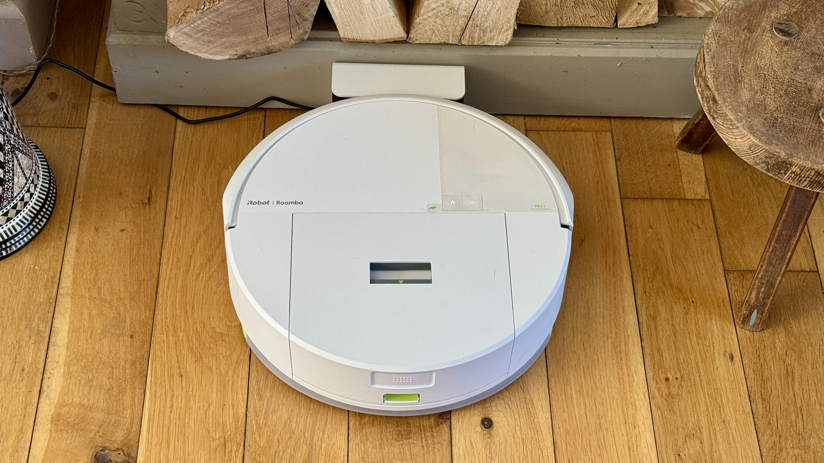 iRobot Roomba 205 DustCompactor Combo robot vacuum in reviewer's home