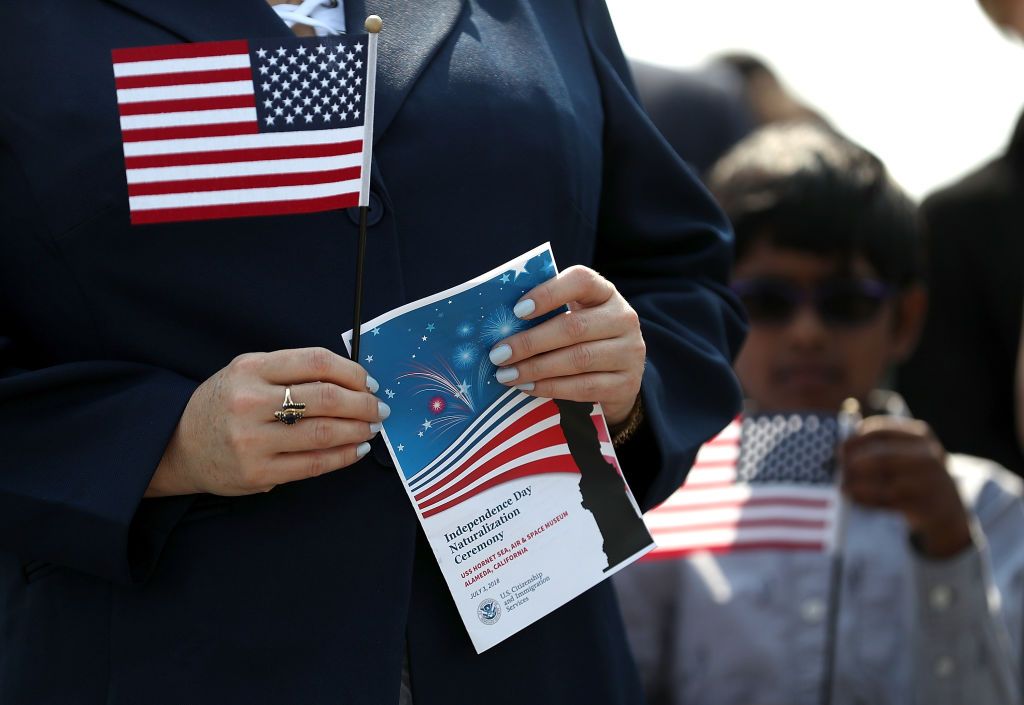 US immigrant being sworn in as a citizen.