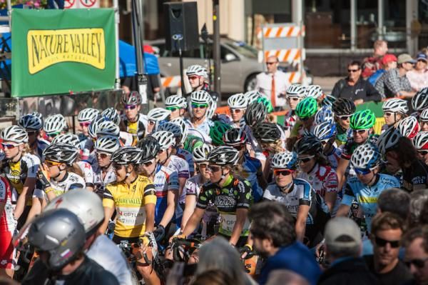 The women get on the start line in St. Paul