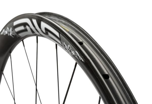 The Enve rim's pierced outer wall requires the use of an airtight rim strip in order to be run tubeless.