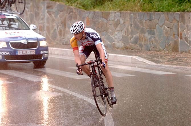 Adam Hansen (Lotto Belisol) solos toward the finish