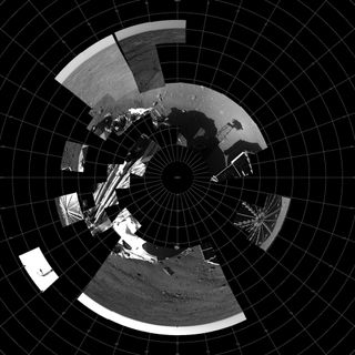 This image shows a polar projection mosaic of all data received as of the end of sol 2 from the right eye of the Surface Stereo Imager (SSI) instrument on board the Phoenix lander.