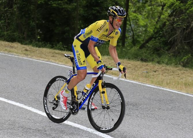 Nicolas Roche (Tinkoff-Saxo) attacks the breakaway