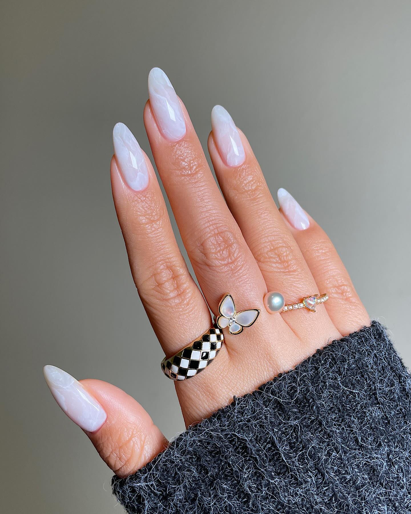 white nail ideas&amp;nbsp;