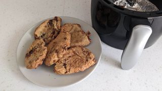 Cookies cooked in air fryer