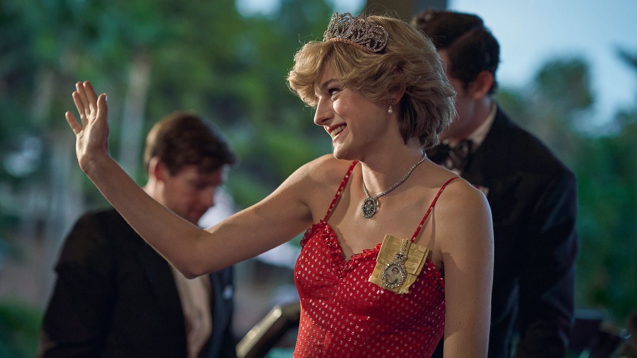 The Crown Princess Diana Fashion