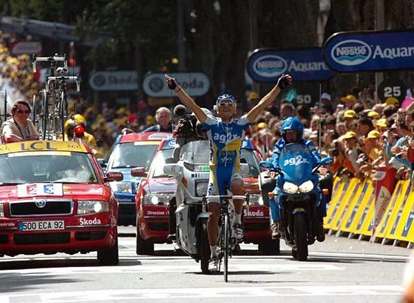 Sylvain Calzati (AG2R) triumphs in Lorient