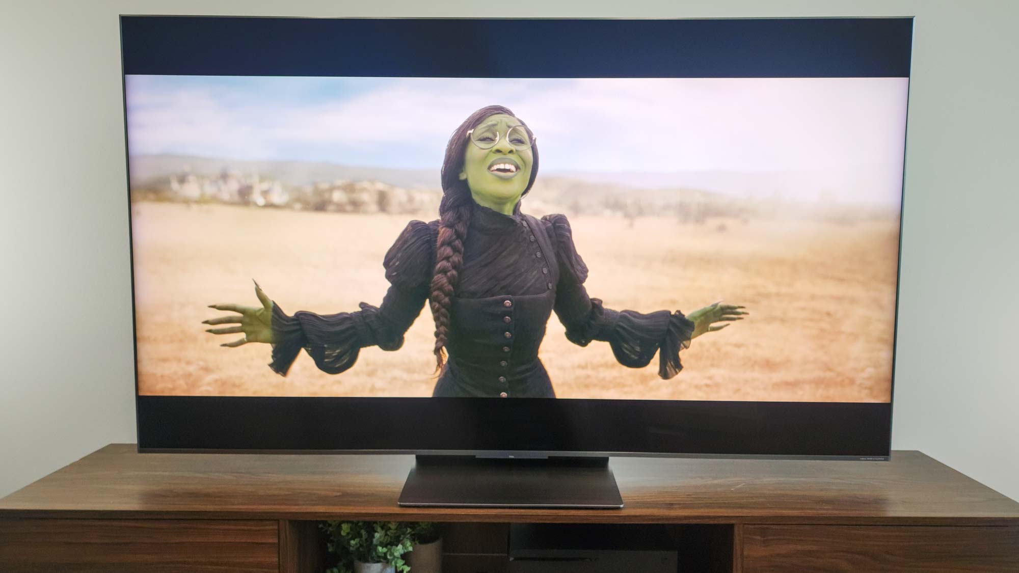 Wicked on a TCL QM8K QD-Mini LED TV.