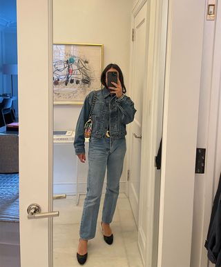 @nicoleakhtarzad summer denim on denim outfit mirror selfie.