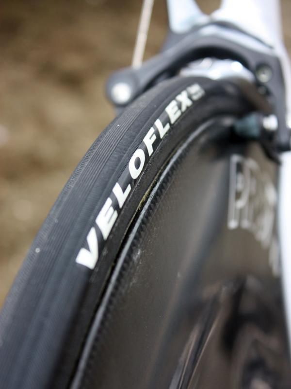 Wiggins is using 22mm-wide Veloflex Carbon tubulars.